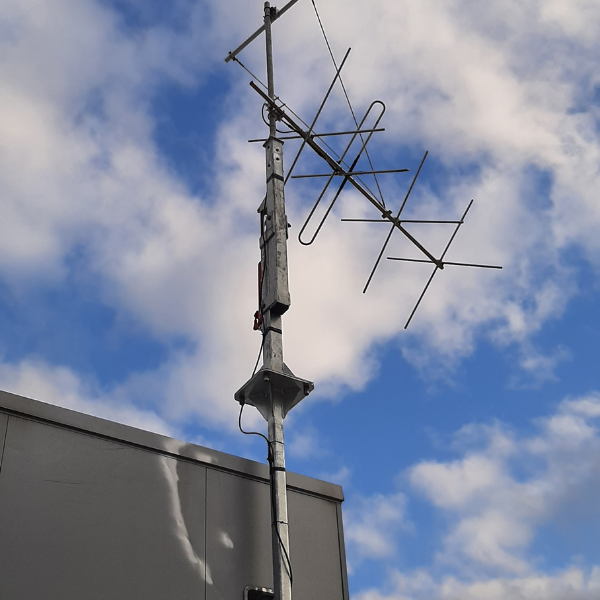 antenna-mast 18jun21